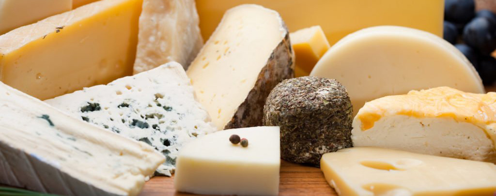Le fromage contient beaucoup de lactose