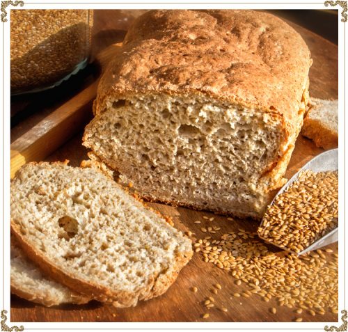 Gluten-free bread is often more dense because without gluten in the dough, the bread rises much less. Another consistency to discover!